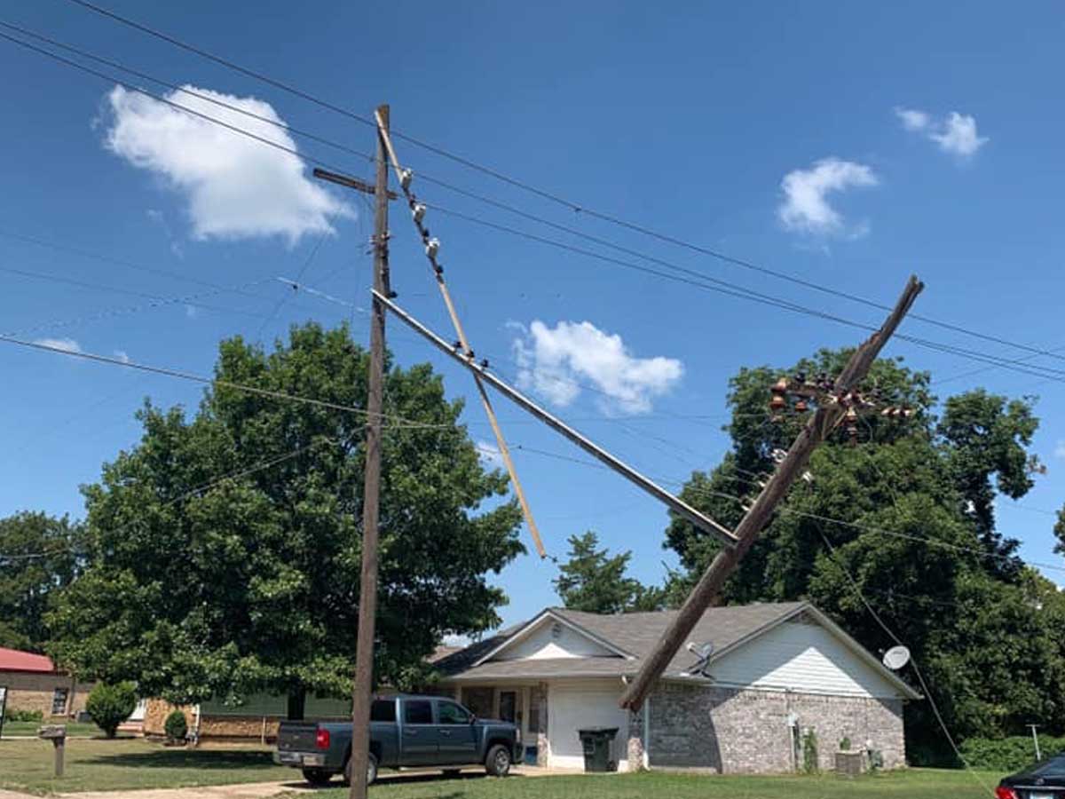 Truck Hits Power Lines, Causes Outage On Cedar Avenue And Beyond 