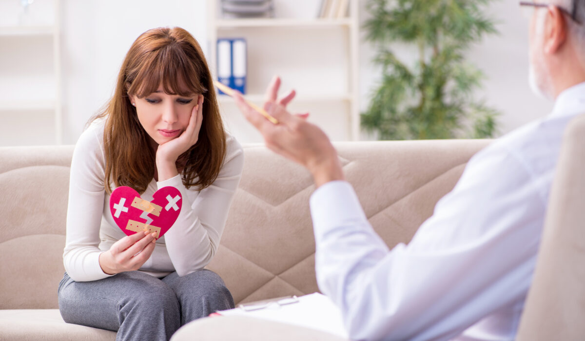 therapist for affair recovery
